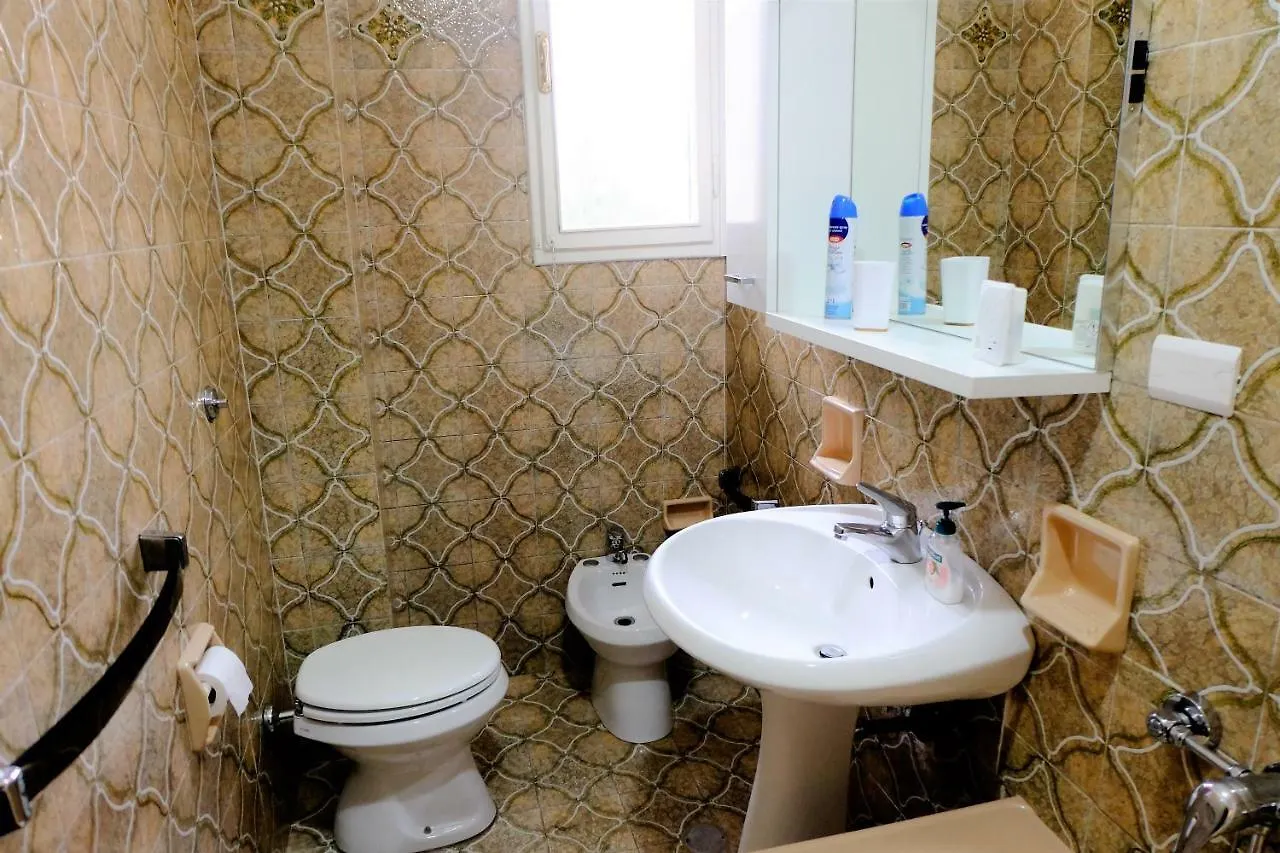 Lungarno Fiorentino Apartment Florence Italy
