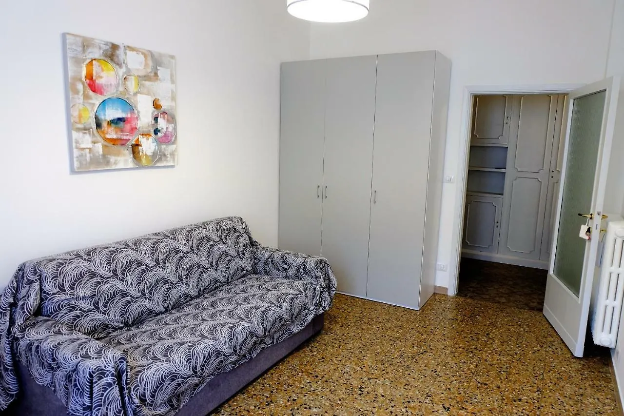 Lungarno Fiorentino Apartment Florence Italy
